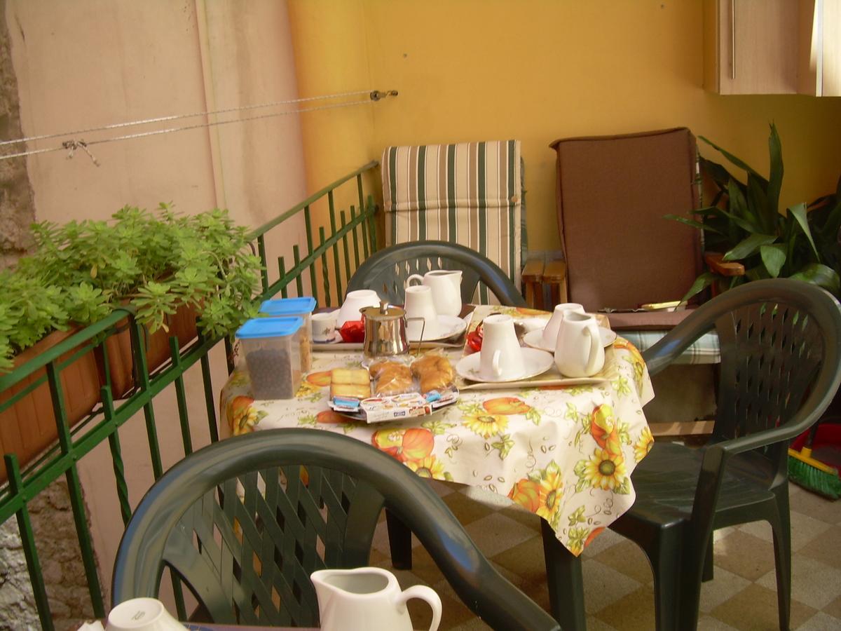 B&B Angelo Trieste Bagian luar foto