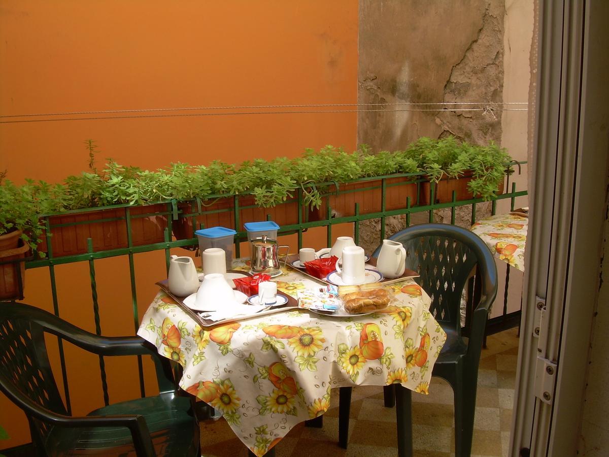 B&B Angelo Trieste Bagian luar foto